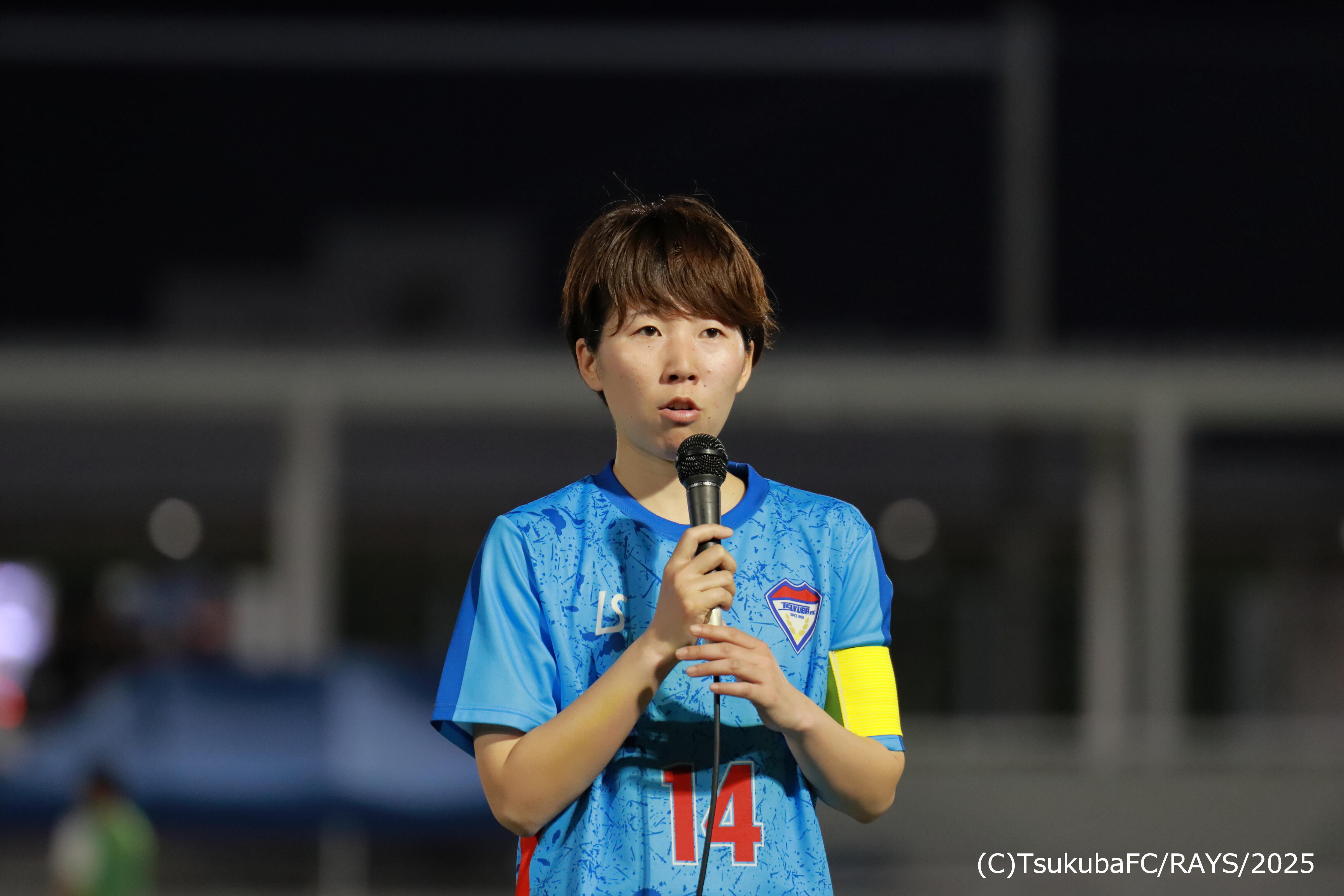 女子挨拶.jpg