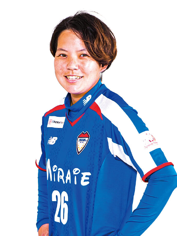 井上 佳菜