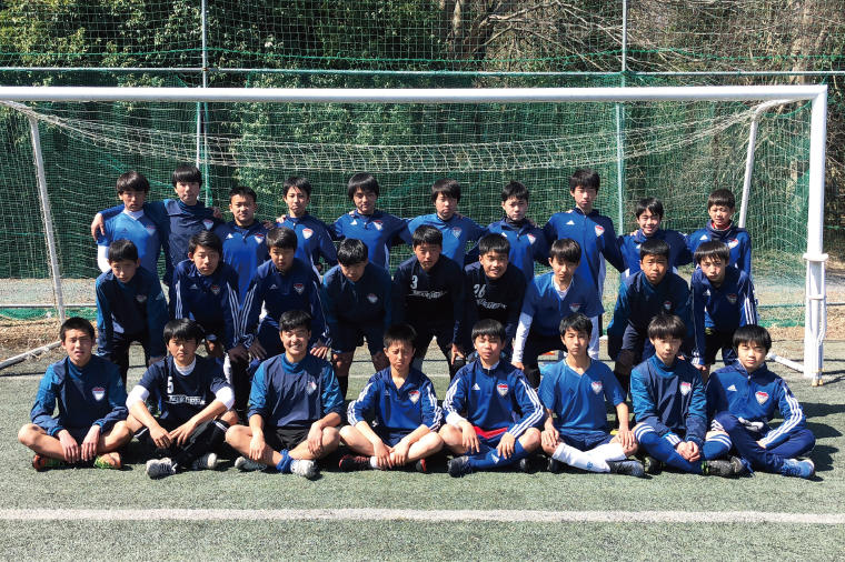 14期生(中学3年生)の集合写真